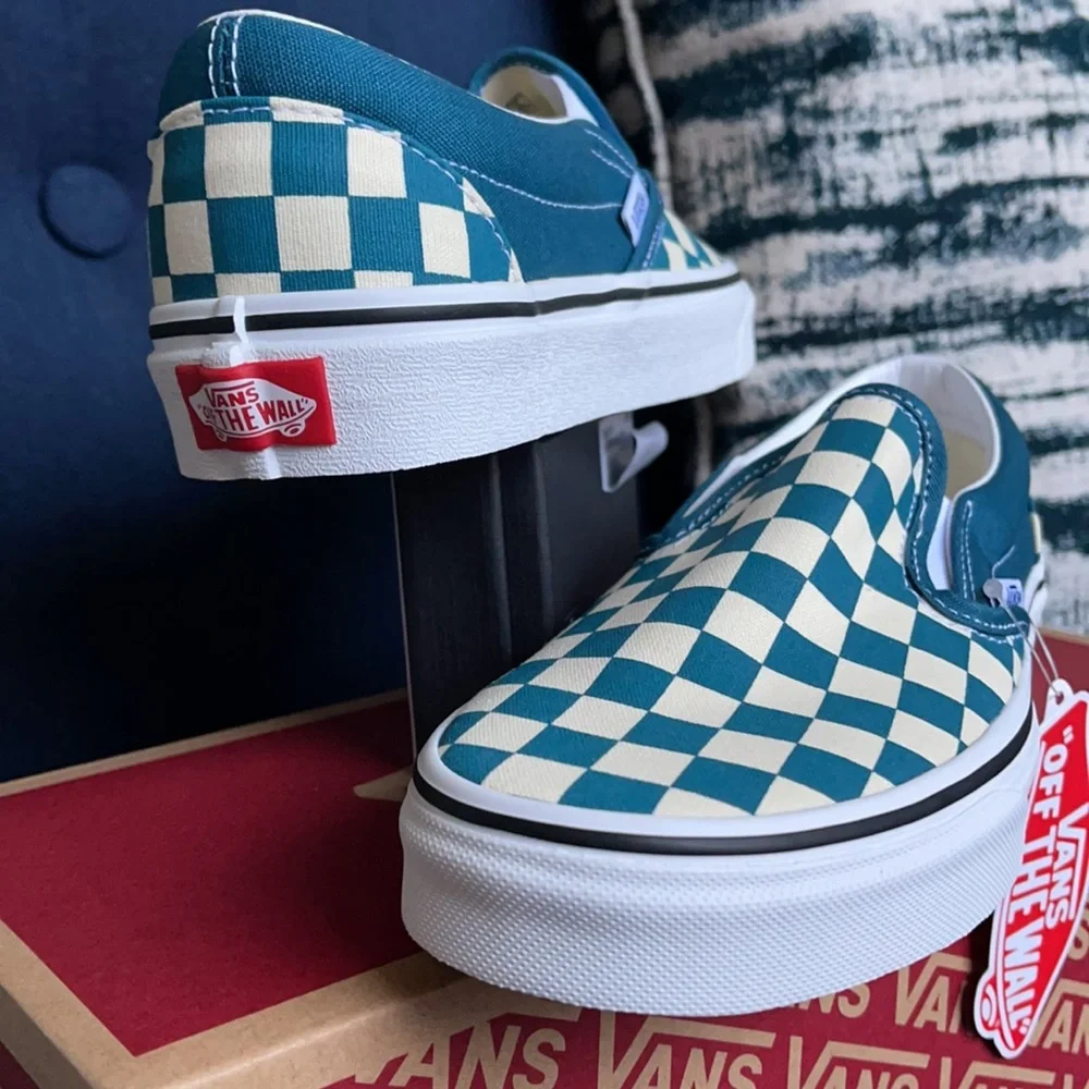 Vans Classic Slip-On Checkerboard Blue Coral/True White WMNS - Picture 10 of 16